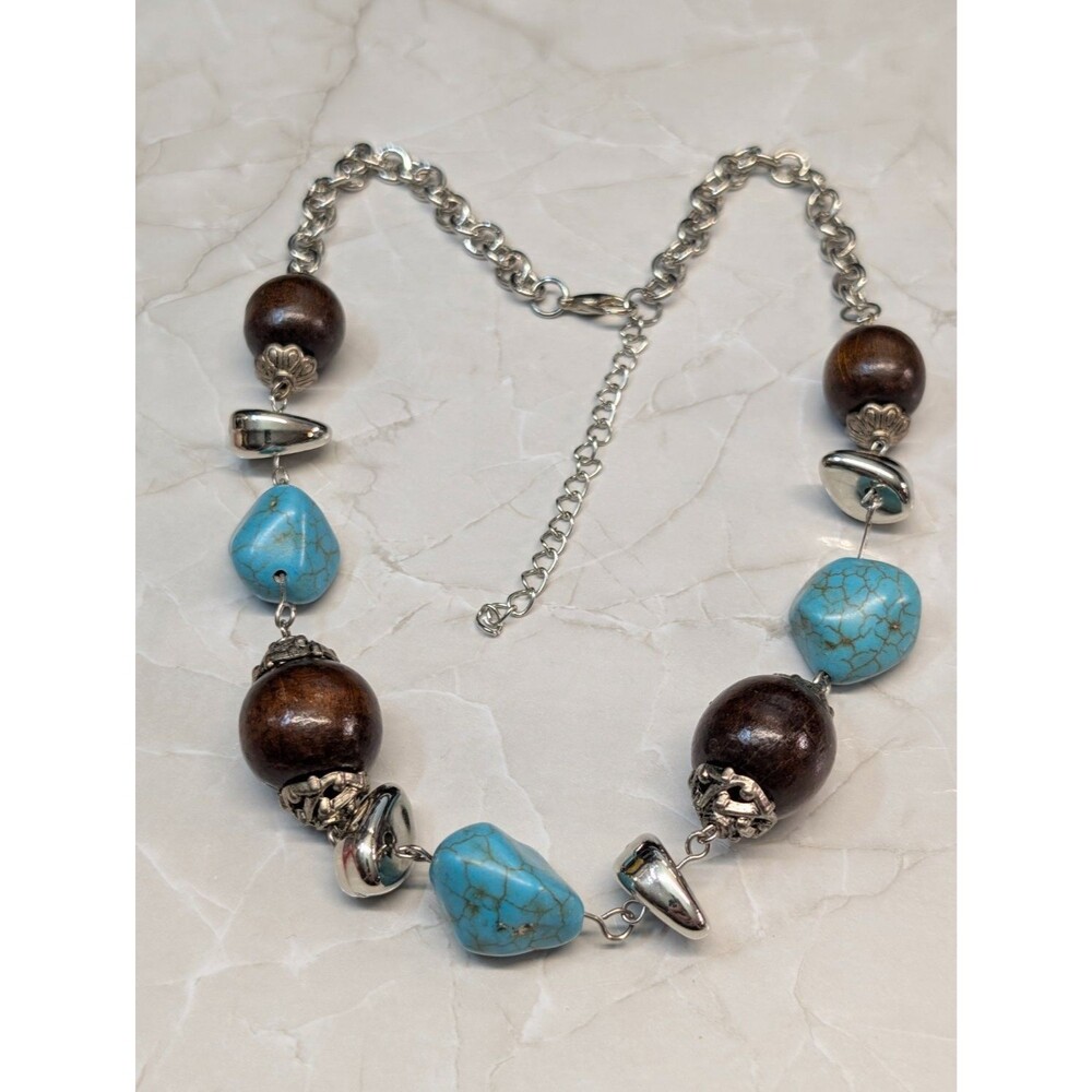 New Chunky Faux Turquoise Wood Bead Statement Necklace Silvertone Boho Western